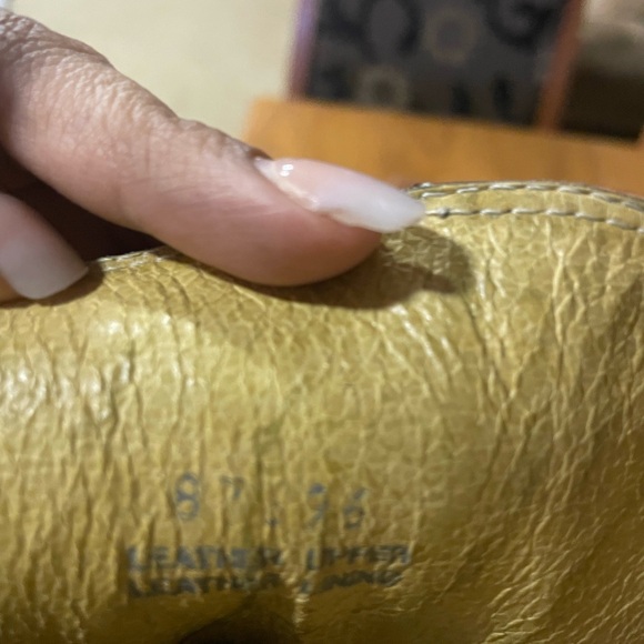 Brown Leather Davos Boots. Mid-Calf Size 8. Great Condition. - Picture 5 of 6